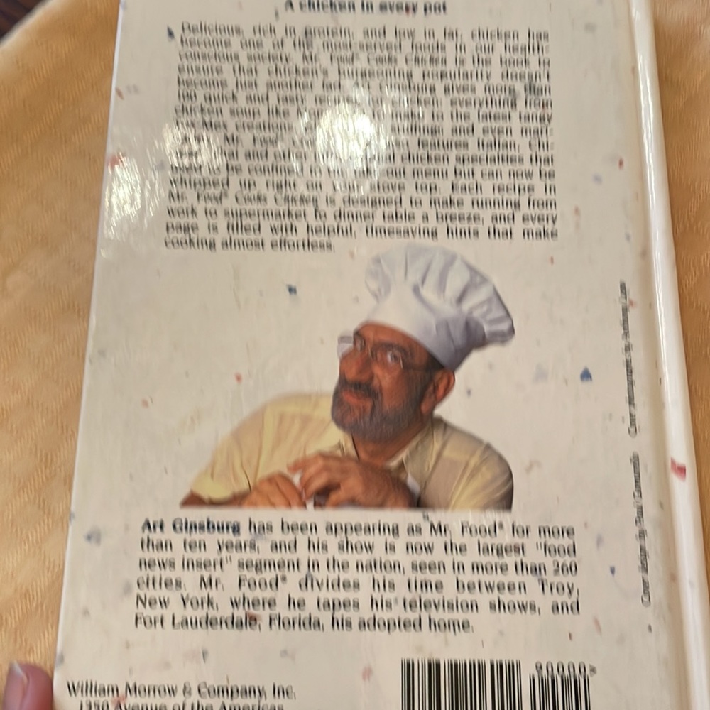 Mr. Food cooks chicken